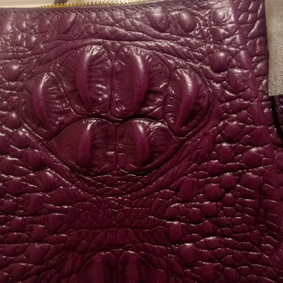 NWT Pijushi Crocodile Embossed Leather - Picture 2 of 7